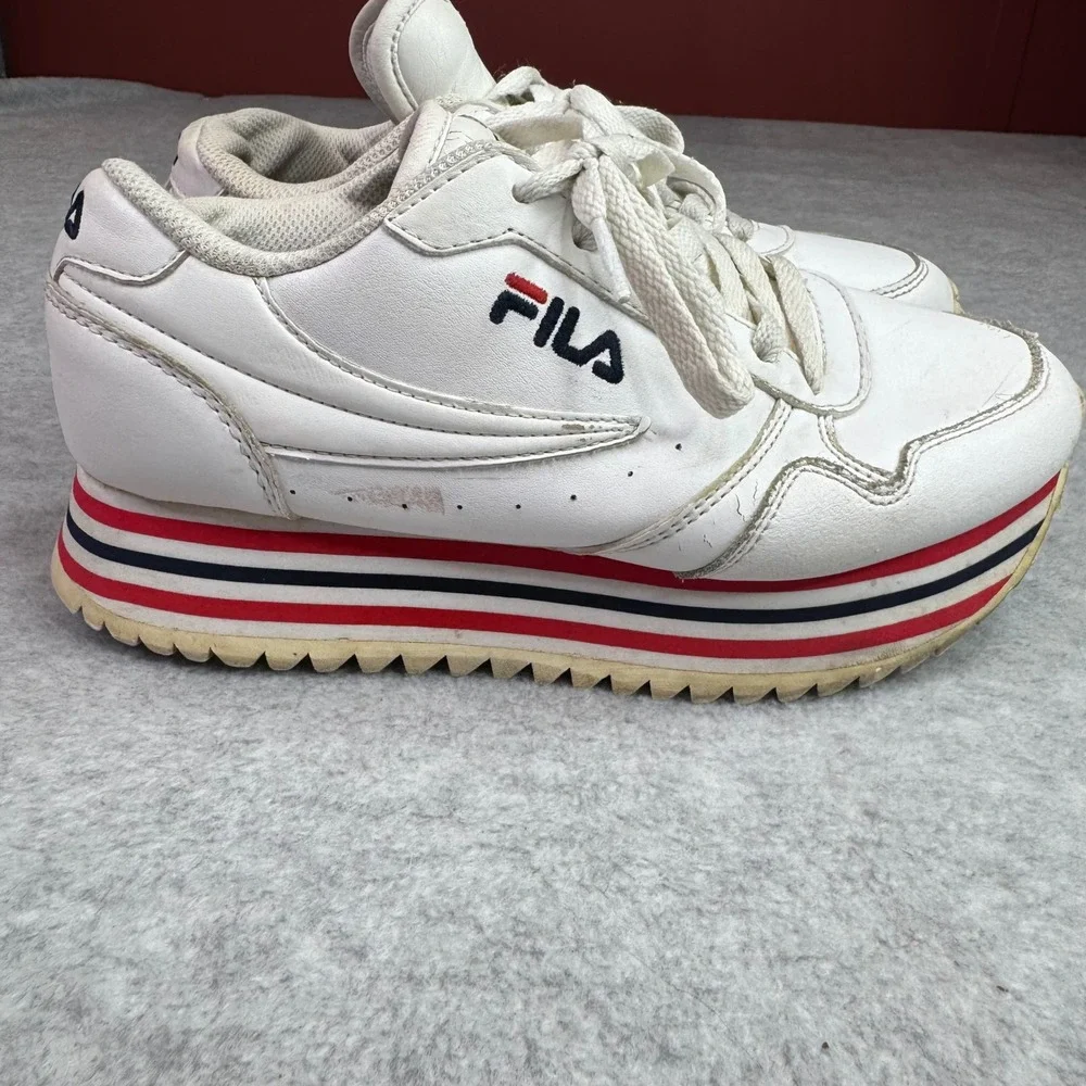 Fila Women 5.5 Disruptor Platform Sneakers White Navy Red Striped 5RM01052-125‎